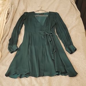 Banana Republic emerald wrap dress long sleeve 8 tall